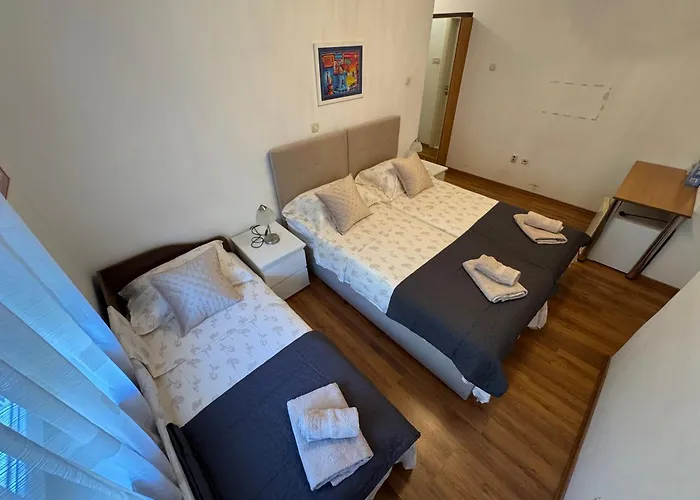 蓝树客房酒店 * 斯普利特