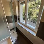 蓝树客房酒店 * 斯普利特