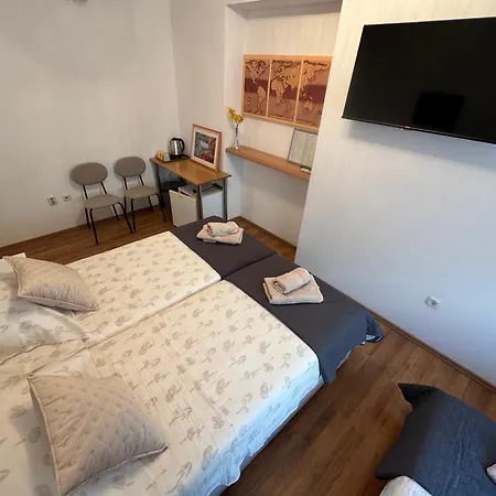 Blue Tree Apartman *