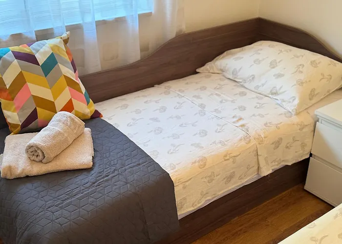 公寓 蓝树客房酒店 斯普利特